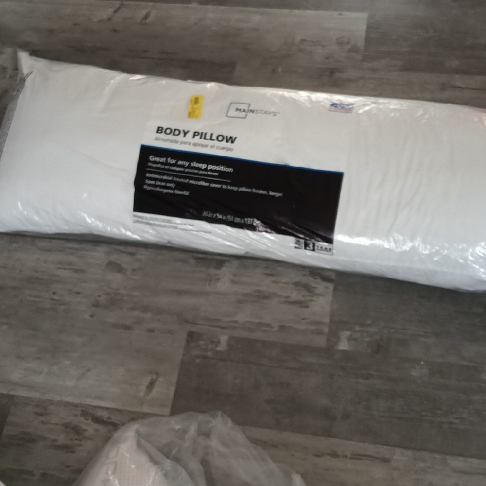 Body pillow